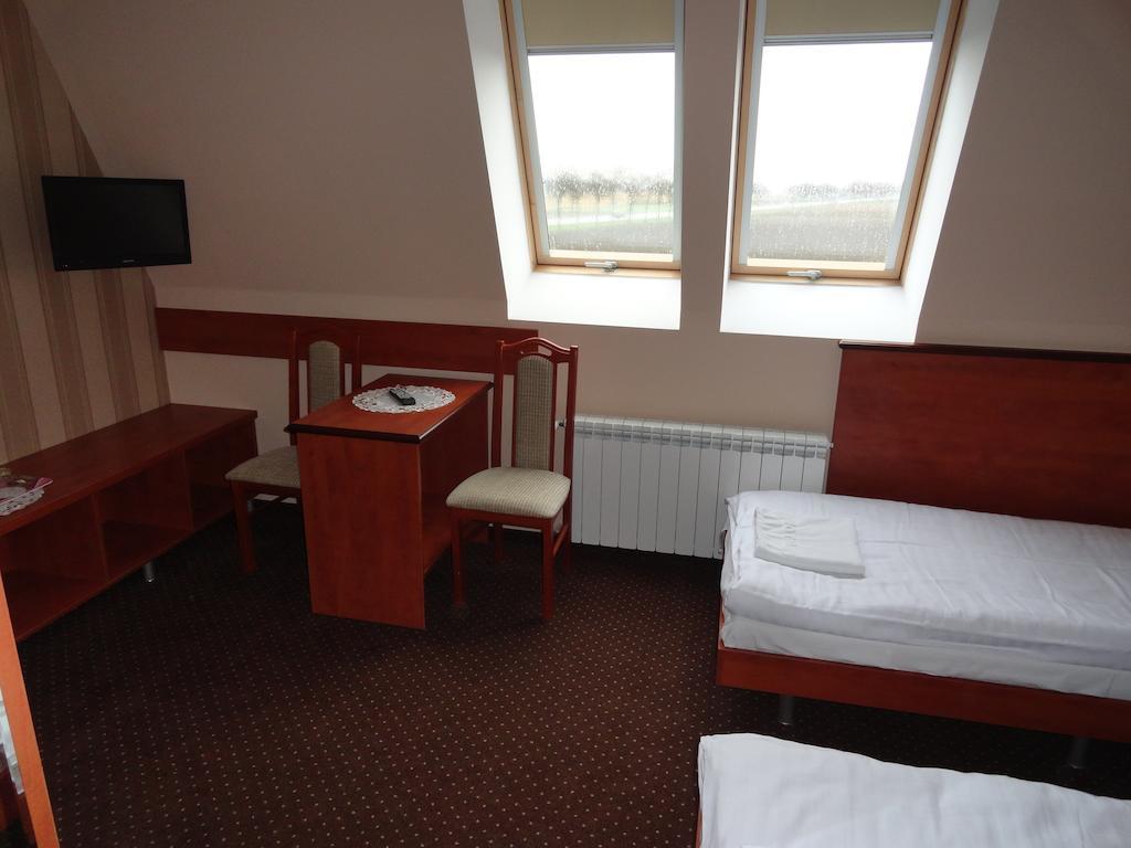 Hotel Wielkopolanka Środa Wielkopolska Rom bilde