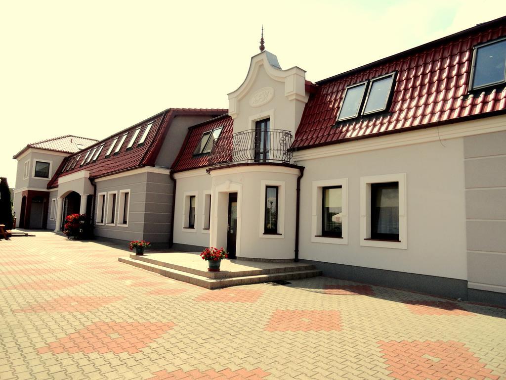 Hotel Wielkopolanka Środa Wielkopolska Eksteriør bilde